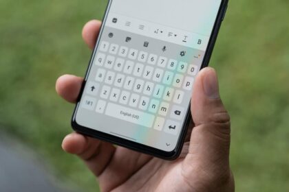 Make these minor changes in keyboard setting for quick typing in Smartphone