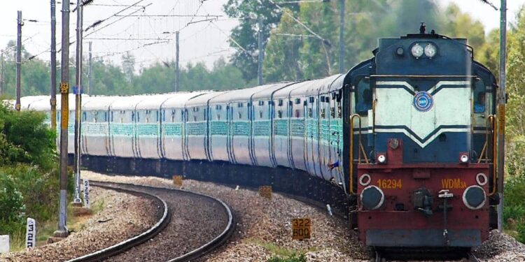 Canceled Train List Temporary change in the trains of East Central Railway, see the list of canceled trains