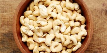 Cashew protects against 90% diseases, know the right way to eat