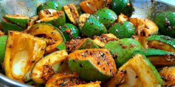 Make spicy pickle of mango like this, it will be safe for 5 years