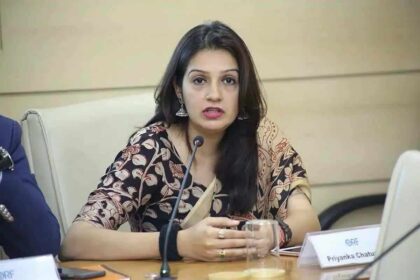 Priyanka-Chaturvedi