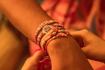 The festival of Raksha Bandhan will be celebrated on August 11 this year, know the auspicious time