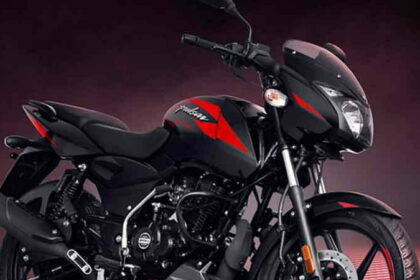 Pulsar 125 Carbon Fibre Edition