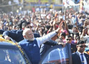 PM Modi's roadshow