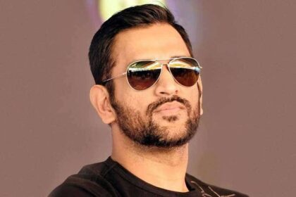 DHONI