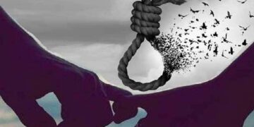 Lover-girlfriend committed suicide