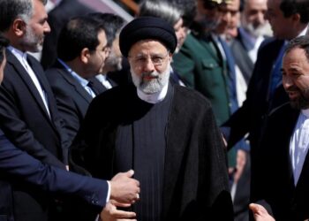 Iranian President reached Syria