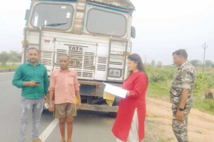 12 Heavy Vehicles Caught in Ramgarh