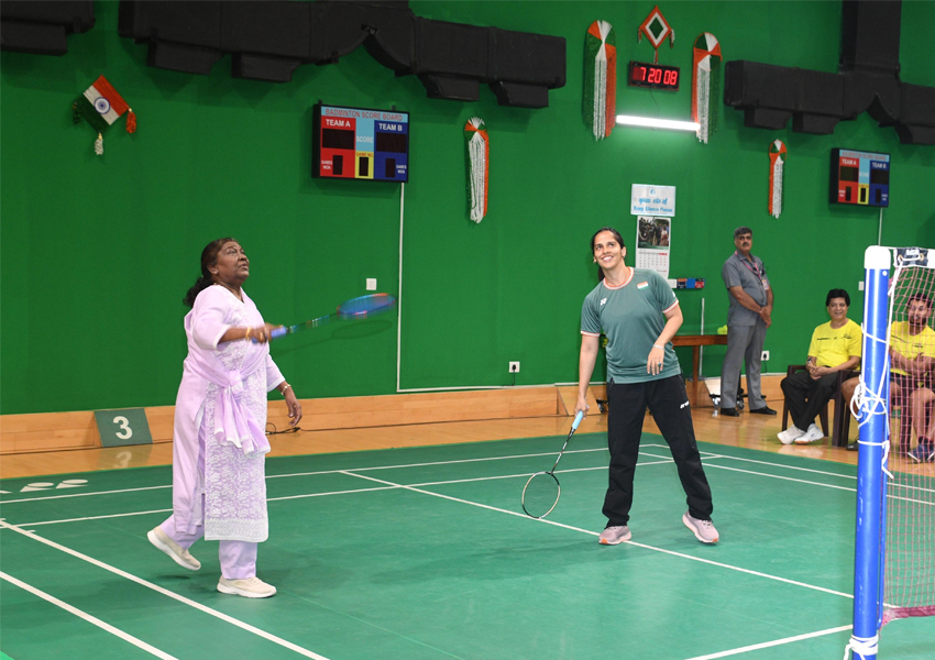 President Draupadi Murmu Played Badminton