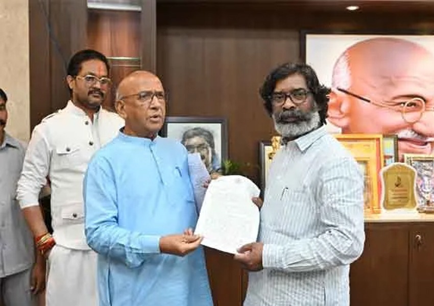 Saryu Rai submitted memorandum against Banna Gupta to CM Hemant