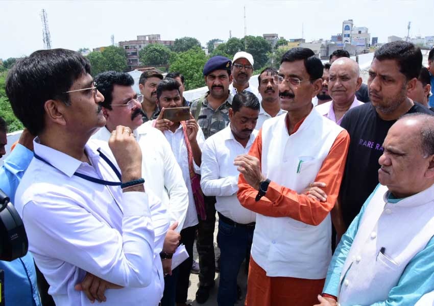 Seth inspected the Elevated Corridor in Ratu Road