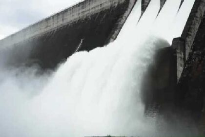 All three gates of Kanke Dam were Opened after the Water Level increased