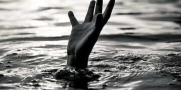 A 27-year-old youth from Tupudana died after drowning in a dam, he had gone to catch fish