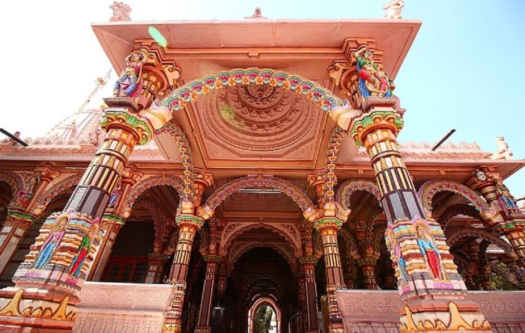 Demolition in Swaminarayan Temple