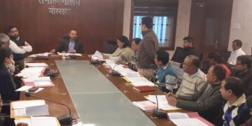 Lohardaga Deputy Commissioner held a Meeting